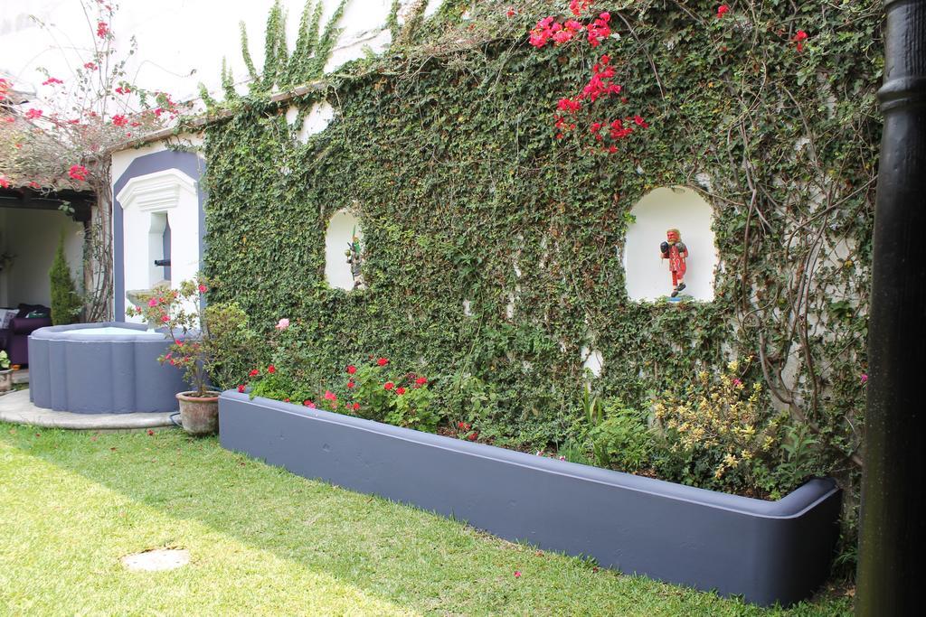 Casa Naranjo Bed & Breakfast Antigua Екстериор снимка