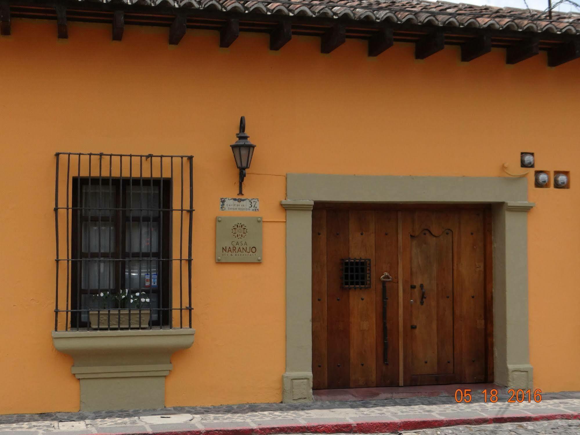 Casa Naranjo Bed & Breakfast Antigua Екстериор снимка